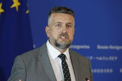 Nenad Vuković: Vrijeme je da struktura SNSD-a bukvalno sjaše sa institucija Republike Srpske i BiH