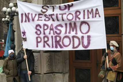 Srbijanska opozicija najavljuje proteste i blokade: Slijedi sveopći narodni ustanak. Brnabić: Sve ekološki aktivisti, a puše k'o Turci