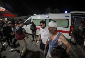 Izraelci pucali na Palestince koji su došli po hranu, ubijeno najmanje 26 ljudi
