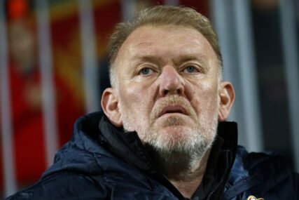 Robert Prosinečki dobio otkaz, poznato ko preuzima reprezentaciju Crne Gore