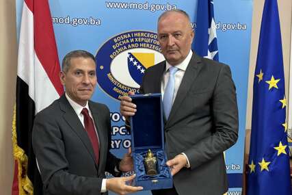 Helez u nastupnu posjetu primio ambasadora Hagagga: BiH je blizak prijatelj Egiptu