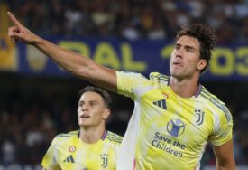 Fanatik: Vlahović na korak do velikana - trebao bi godišnje zarađivati 13 miliona eura!