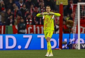 Pogledajte kako je Neuer skrivio najbrži gol u historiji Bundeslige