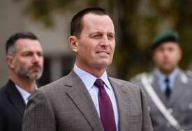 Oglasio se Grenell nakon što je Vučić prekinuo posjetu Americi iz zdravstvenih razloga