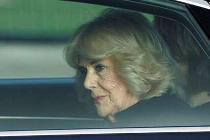 Iz Buckinghamske palate otkrili od čega boluje kraljica Camilla