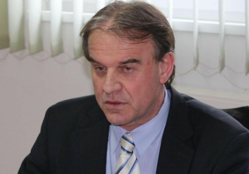 FOTO: AVAZ.BA