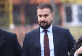 GUBITNIK DANA Fikret Hodžić