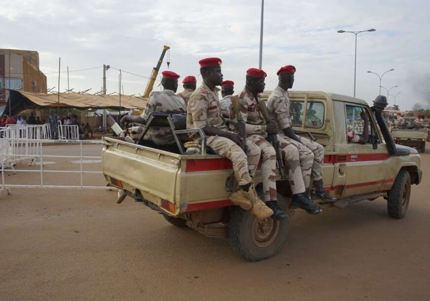 FOTO: EPA-EFE/ISSIFOU DJIBO