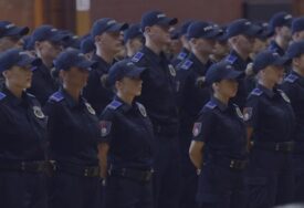 MUP KS šalje novu pomoć policiji u Goraždu: Stižu uniforme za policijske službenike