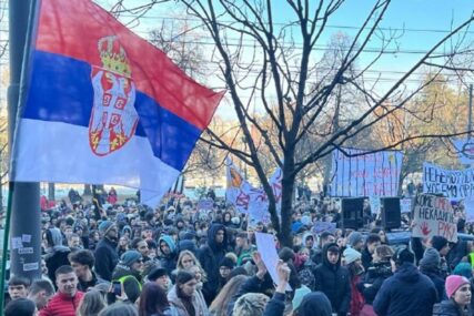 Studenti u blokadi ogradili se od ekstremističkih i nacionalističkih obilježja na protestu u Srbiji