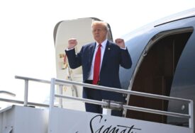 Trump se sastaje sa sirijskim predsjednikom, objavio ukidanje sankcija