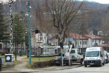 Svjetlosni ukrasi odlaze u arhivu