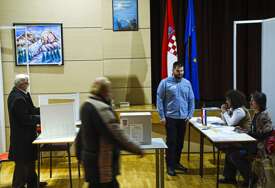 Hrvatska: Mirno izborno prijepodne, manja kršenja izborne šutnje