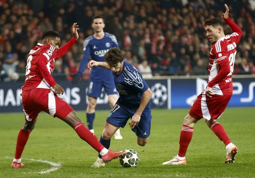 FOTO: EPA/ YOAN VALAT