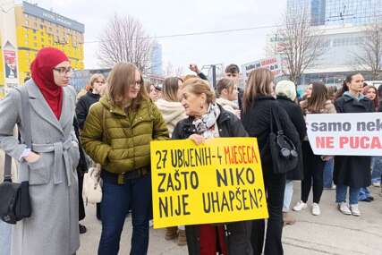 Imena žrtava odjekuju pred Parlamentom BiH: Studenti iznijeli zahtjeve