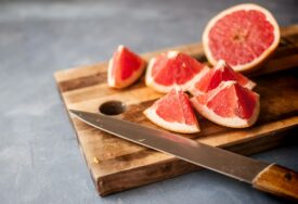Grejpfrut najbrže sagorijeva masti i pun je vitamina