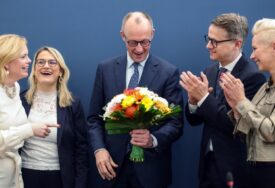 Njemački konzervativni savez CDU/CSU postigao koalicijski dogovor sa socijaldemokratima