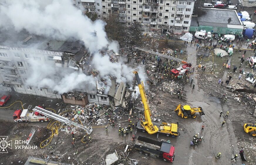 FOTO: EPA-EFE/STATE EMERGENCY SERVICE