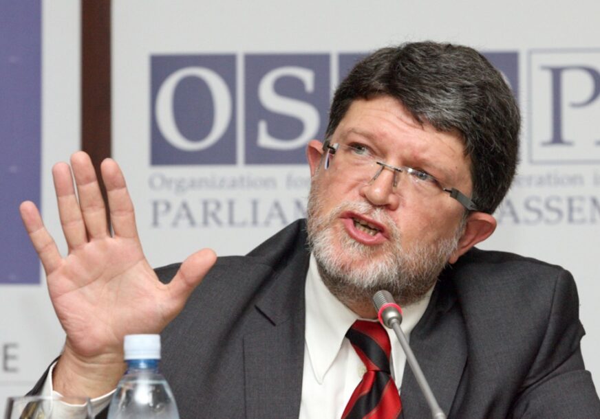 FOTO: EPA/IGOR KOVALENKO