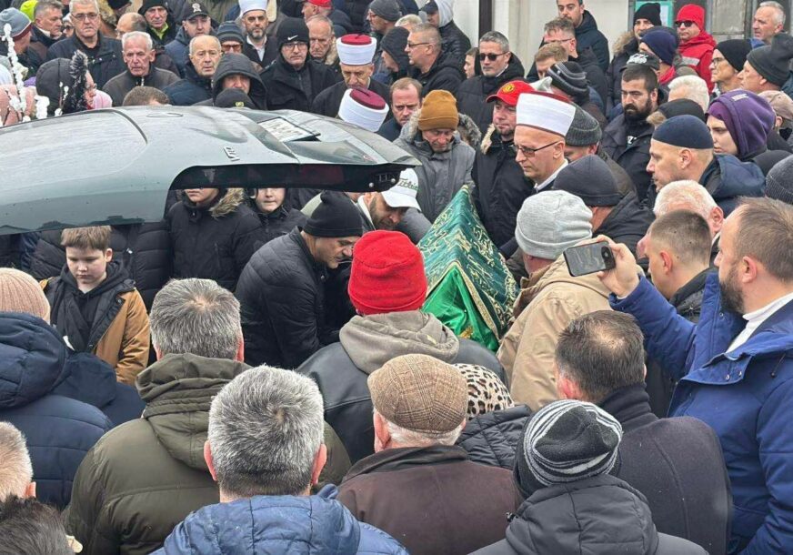 FOTO: AVAZ.BA