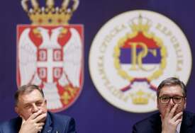Vučić tvrdi da Dodik ne može doći u Skupštinu Srbije zbog "međunarodne potjernice"