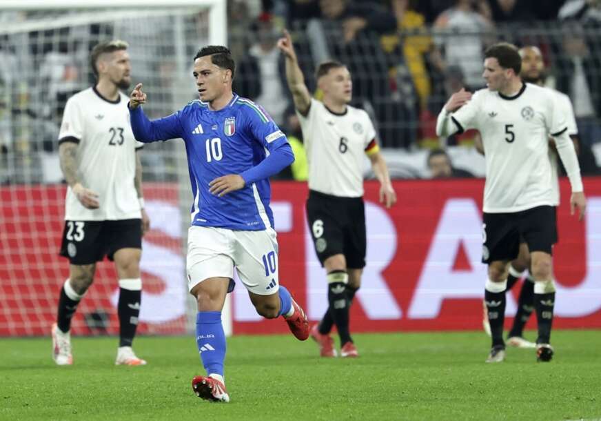 FOTO: EPA/  FRIEDEMANN VOGEL