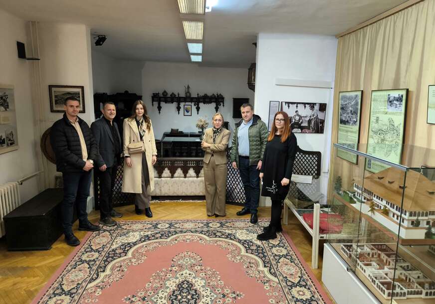 FOTO: URED VLADE FBIH ZA ODNOSE S JAVNOŠĆU