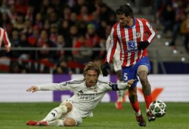 Luka Modrić se u El Clasicu izjednačuje sa Iniestom