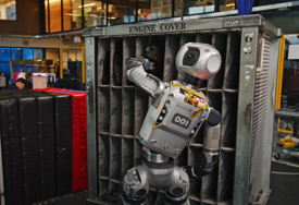 Boston Dynamicsov robot pokazao pokrete vrlo nalik ljudskima (VIDEO)