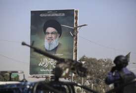 Hezbollah: Ako vlas s glave padne Khameneiju, napadamo američke baze u Iraku