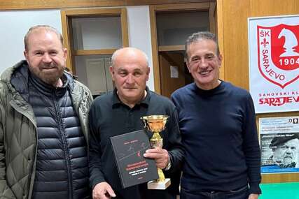 Mirsad Oputić pobjednik Memorijalnog šahovskog turnira 'Akademik Abdulah Sidran'