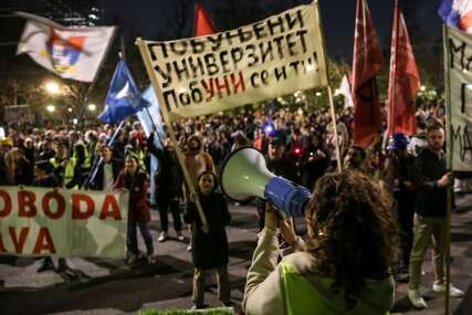 Novi talas protesta u Srbiji: Uhapšene tri osobe, građani pozvani da ne dovode djecu i životinje zbog sigurnosti