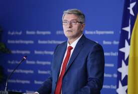 Šemsudin Mehmedović promovira knjigu o reformama u BiH