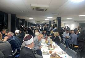 I ove godine BKC Offenbach organizirao iftar: Odazvali su se predstavnici crkve, njemačkog grada, ali i poseban gost