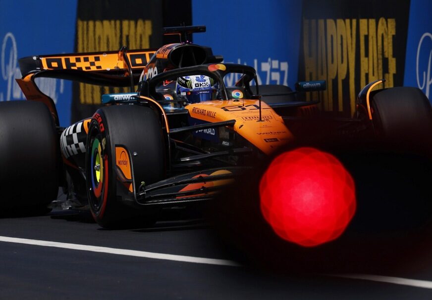 FOTO: EPA/ FRANCK ROBICHON