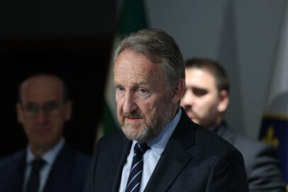   Bakir Izetbegović
