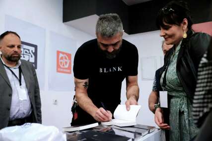 Predstava "Blank" ponovo na sceni Kamernog teatra 55: Doživite istinu bez uljepšavanja