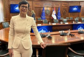DOK SE U BiH NACIONALISTI VRAĆAJU NA VLAST... Potpisivanje pristupnog ugovora s Crnom Gorom moguće u ljeto 2027.