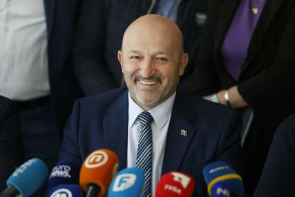 Predsjednik sindikalista: Crvena linija je minimalac od 1.200 KM, poslodavci su zaradili 600 miliona KM