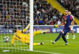 Barcelona i Inter priredili spektakl u Ligi šampiona, završilo bez pobjednika