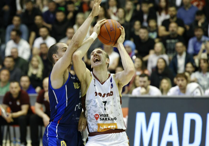 FOTO: FENA/ALMIR RAZIĆ