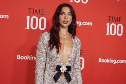 Dua Lipa pozvala Veliku Britaniju da obustavi prodaju oružja Izraelu