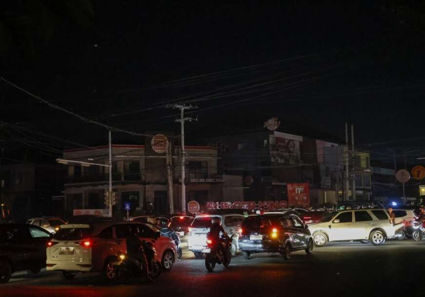 FOTO: EPA/ MADE NAGI