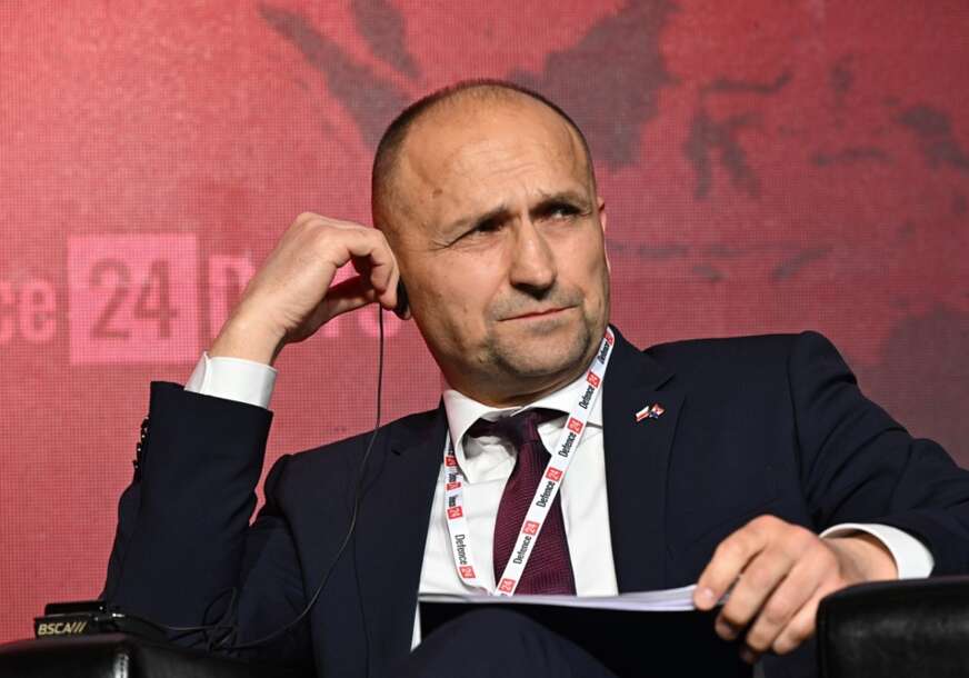 FOTO: EPA/  RADEK PIETRUSZKA