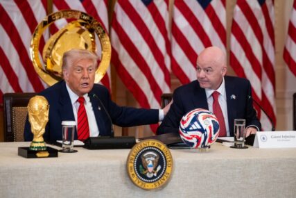 Guardian: Raste osjećaj sramote u FIFA-i zbog mirovne nagrade Donaldu Trumpu