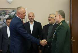 Ministar obrane BiH Helez u posjetu primio vojnog izaslanika Islamske Republike Iran