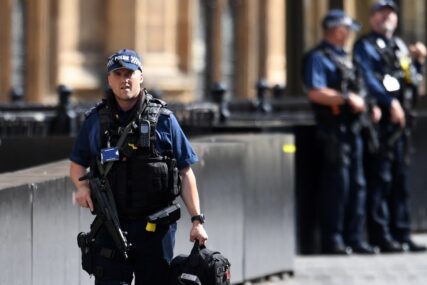 Sedam Iranaca među osam uhapšenih u antiterorističkoj akciji u Velikoj Britaniji