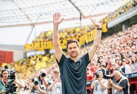 Xabi Alonso se oprostio od Leverkusena, jedna ulica nosit će njegovo ime