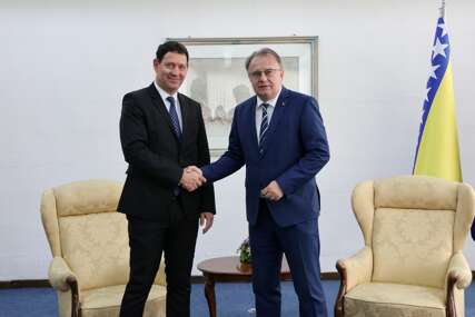 Nikšić i Frangeš razgovarali o izazovima i mogućnostima prevazilaženja trenutne političke krize