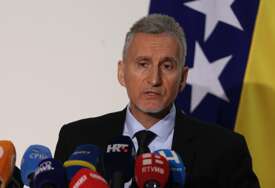 Smajić i Ademović o prekidu sjednice Doma naroda PSBiH: "Najveća odgovornost i krivica za ovo je nastala prije dvije godine kada su..."